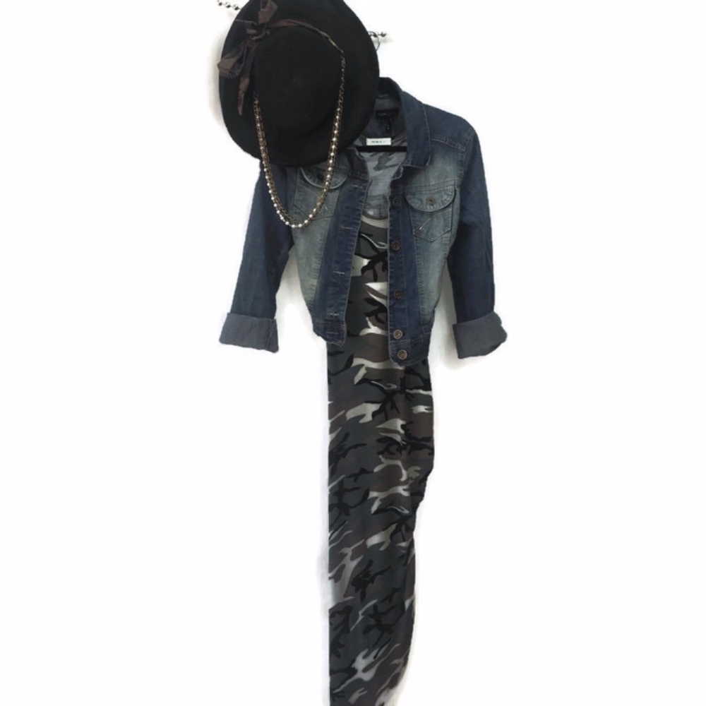 Asymmetrical Racerback Camouflage Maxi Dress - Picture 4 of 7